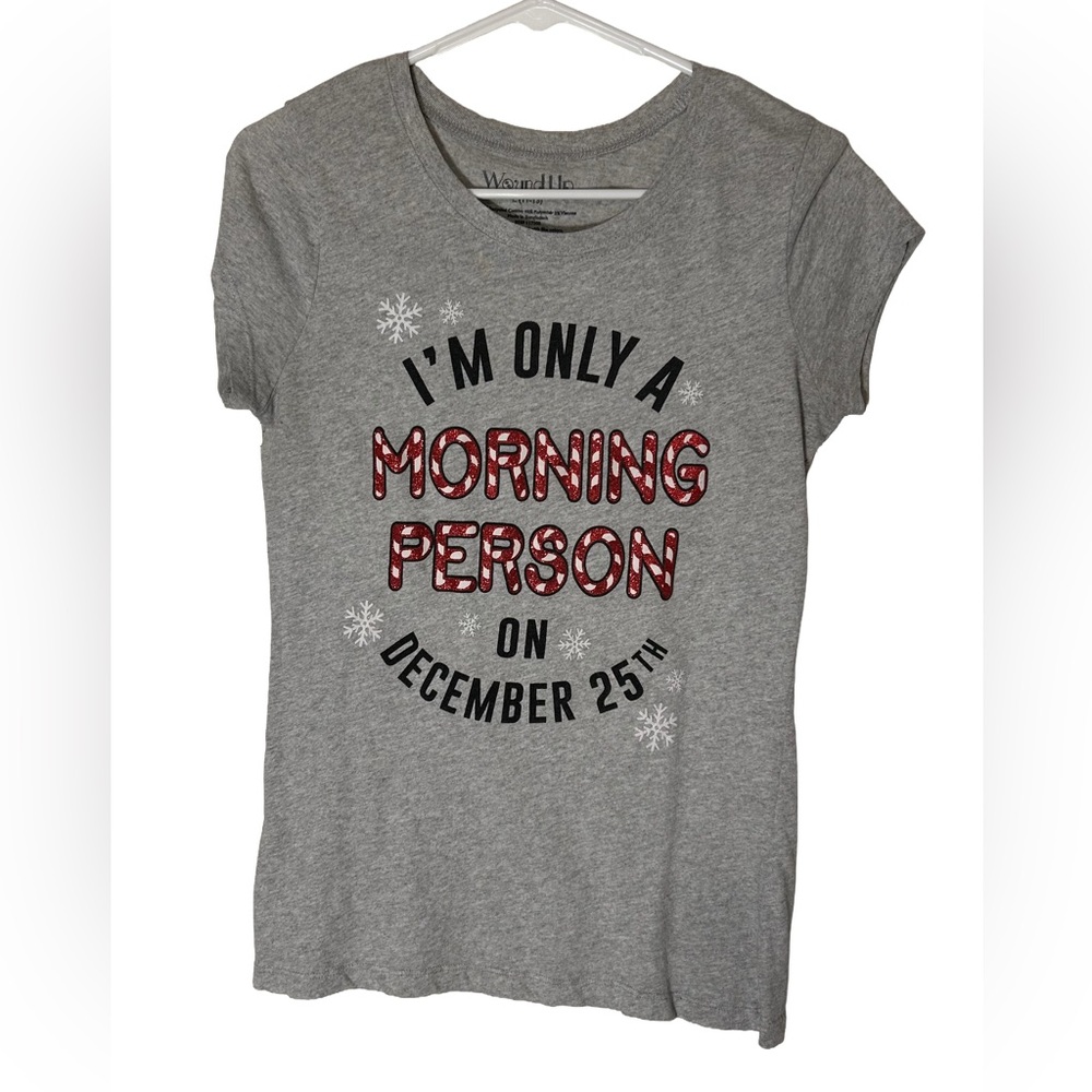 Wound‎ Up Juniors Gray Christmas Morning Person Tee